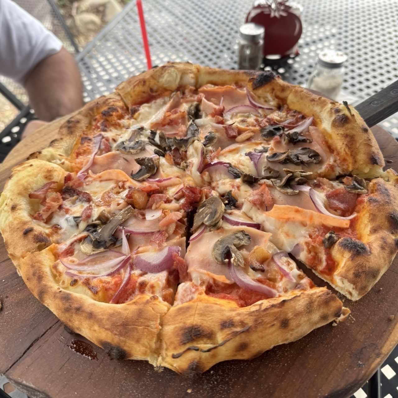 Pizza Napolitana - El Padrino