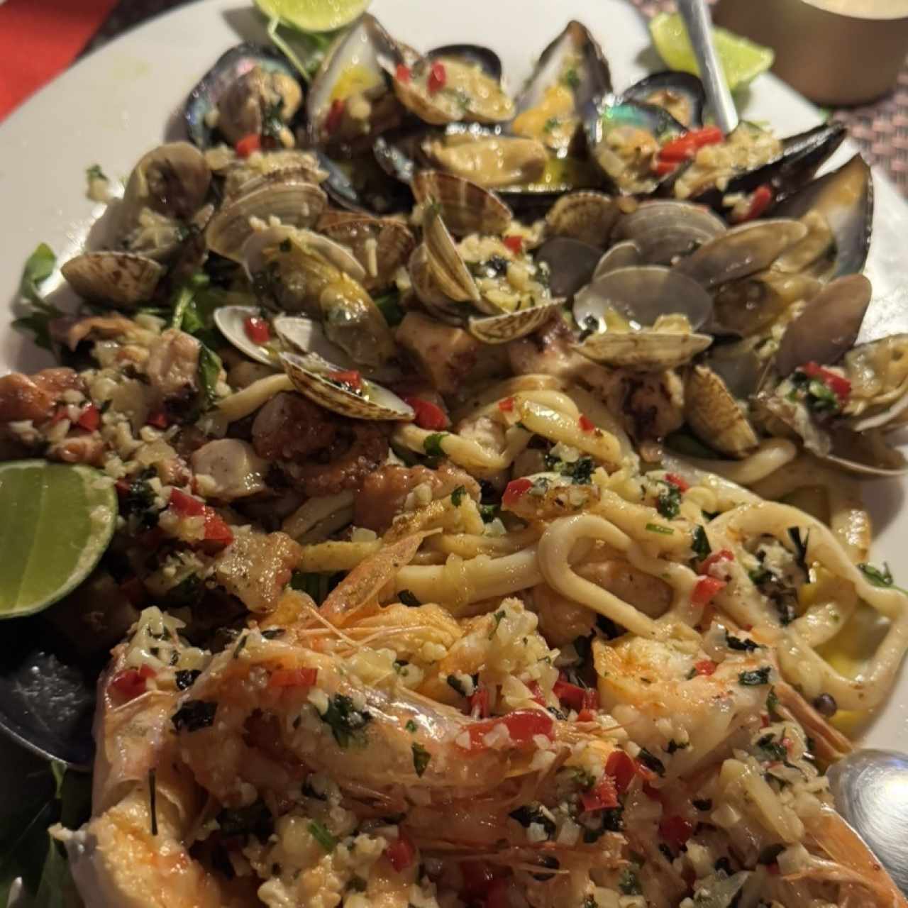 Picada de mariscos para 2