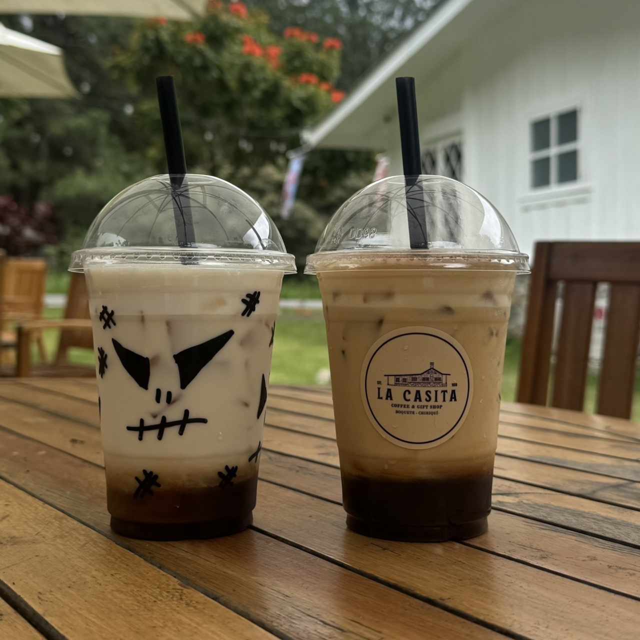 Iced coffee y iced pumpkin spice