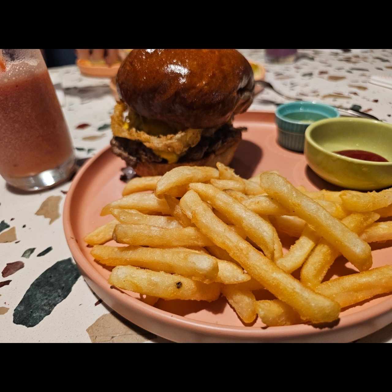 Smach Burger 