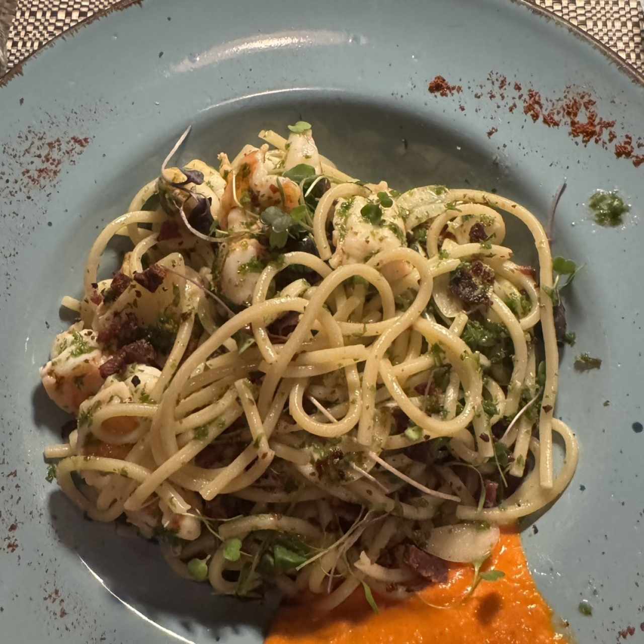 Spaguetti con langostinos. 