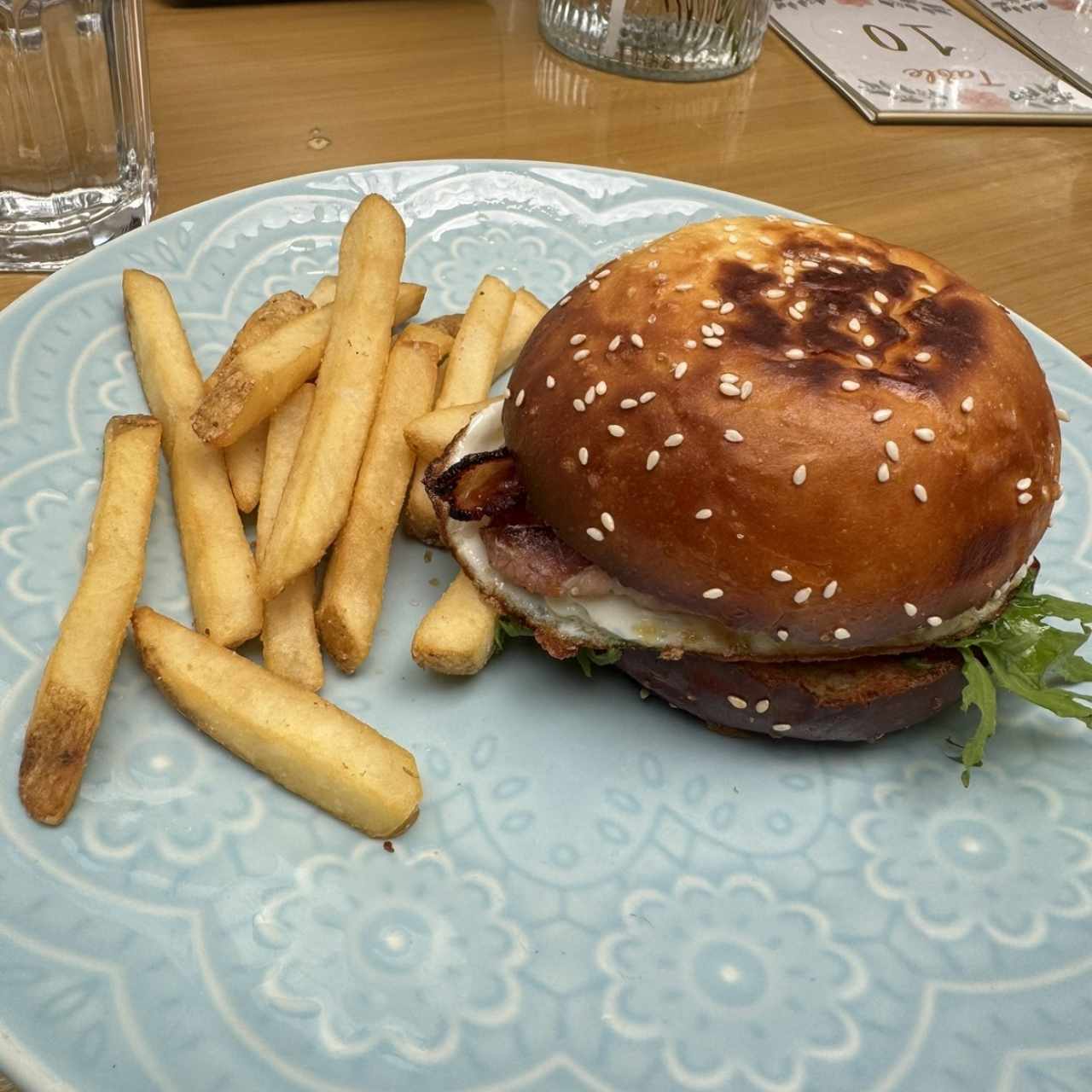 Breakfast sandwich