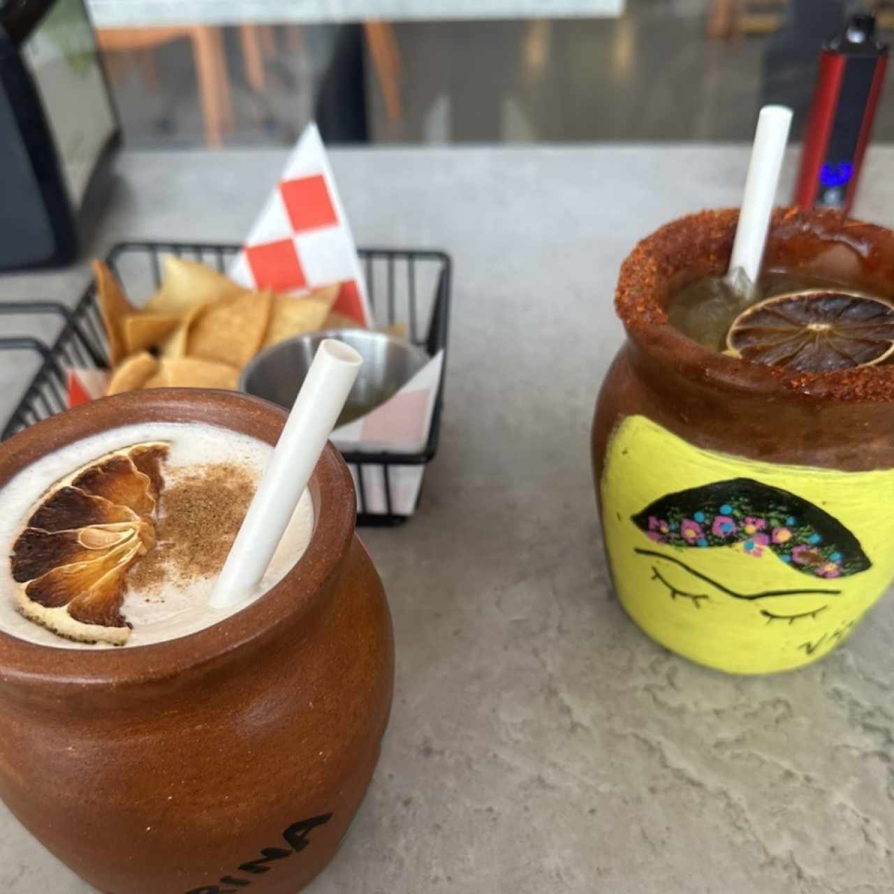 Agua de Horchata y Cantarito de Mango