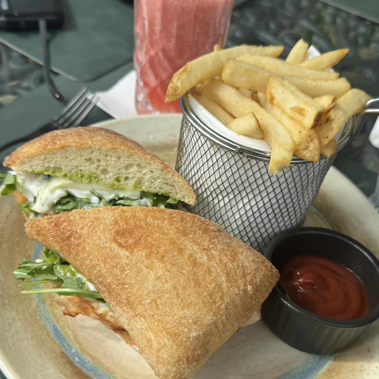 Emparedados - Ciabatta de Pollo