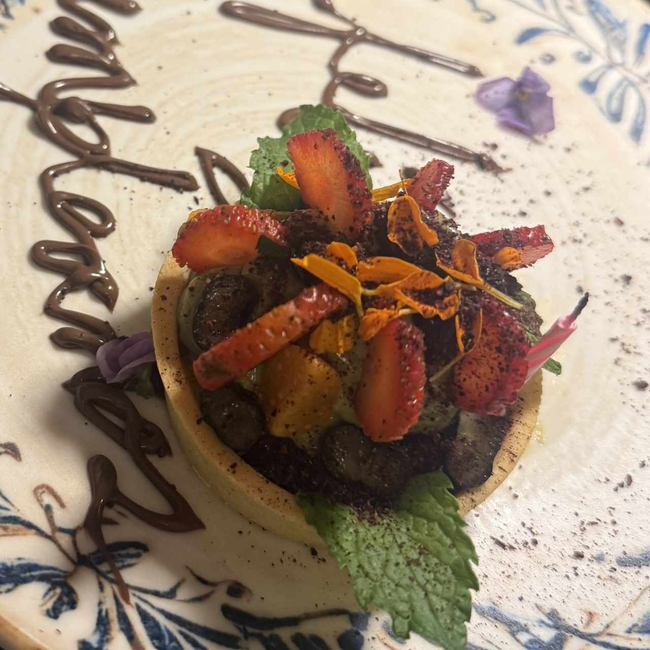 Tarta de Frutos Rojos con Ganache de Pistacho