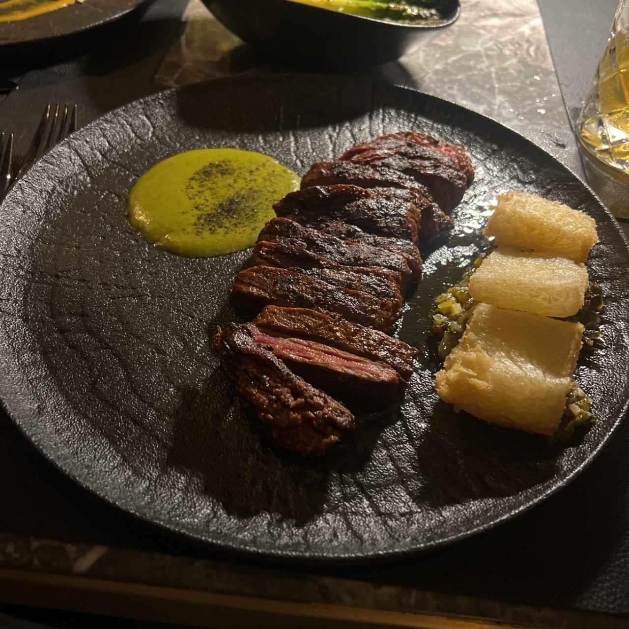 Entraña de res en palito