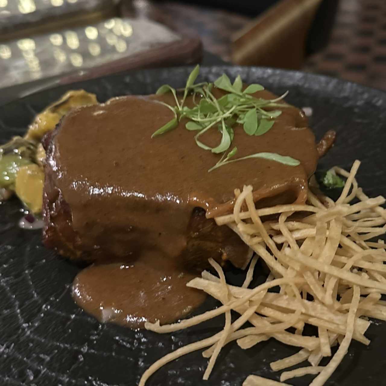 Lechón cocido a baja temperatura