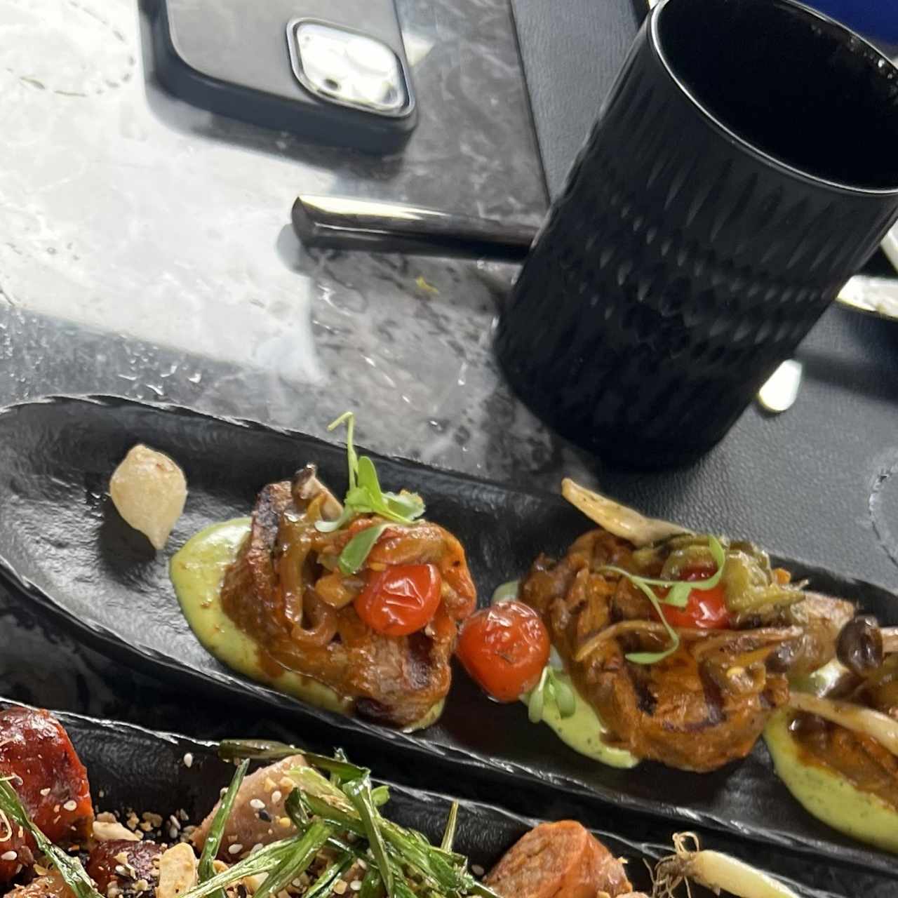 ENTRADAS - Pincho de res