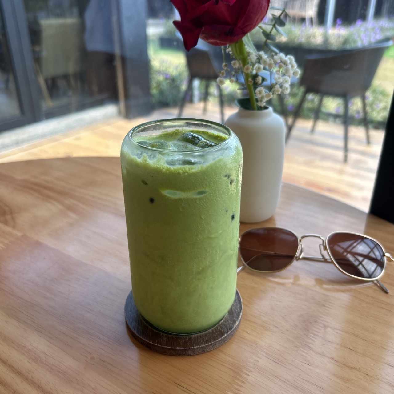 Iced matcha coconut foam