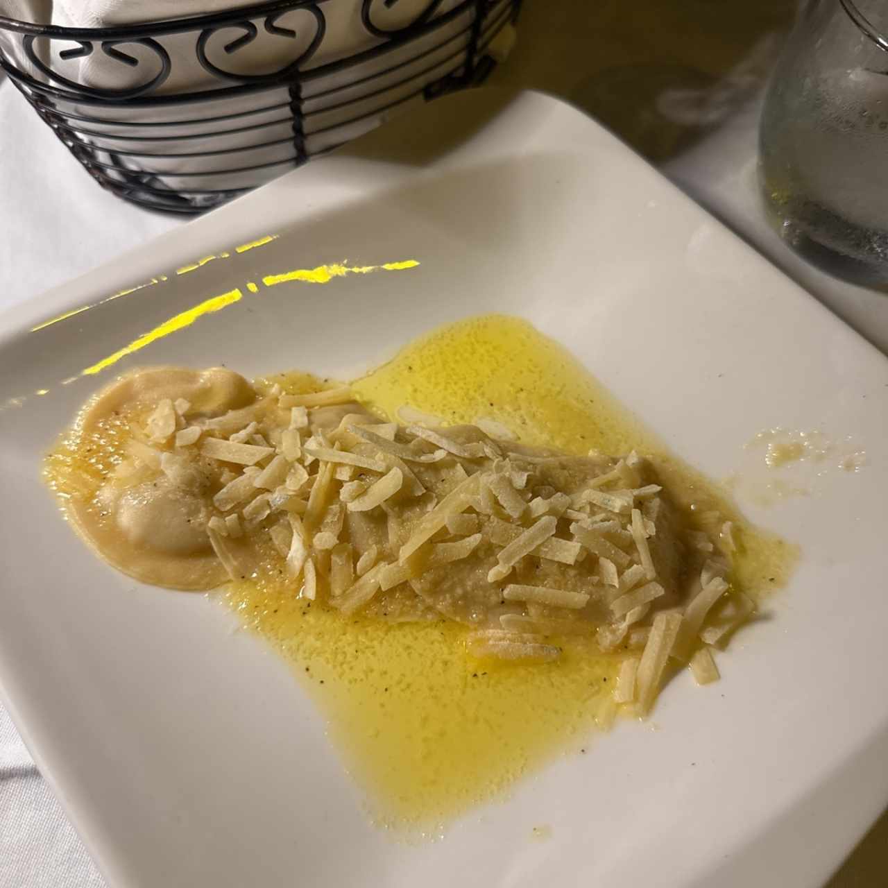 Raviolis de salmón 