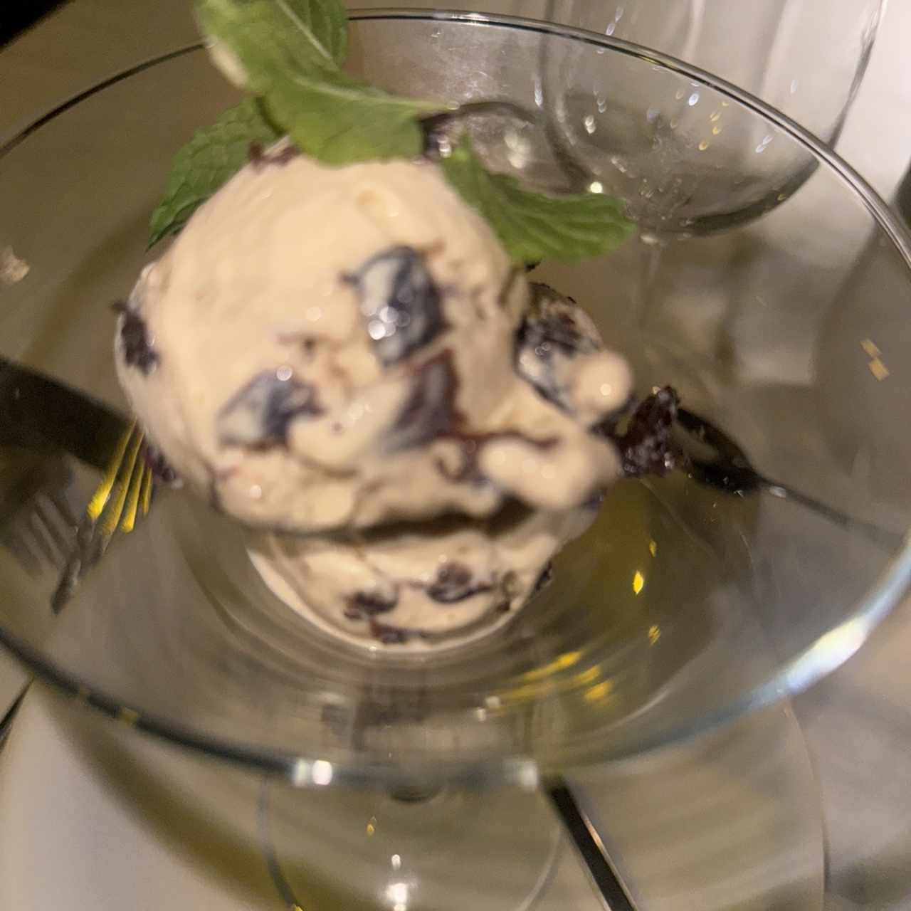 Helado de ron con pasas