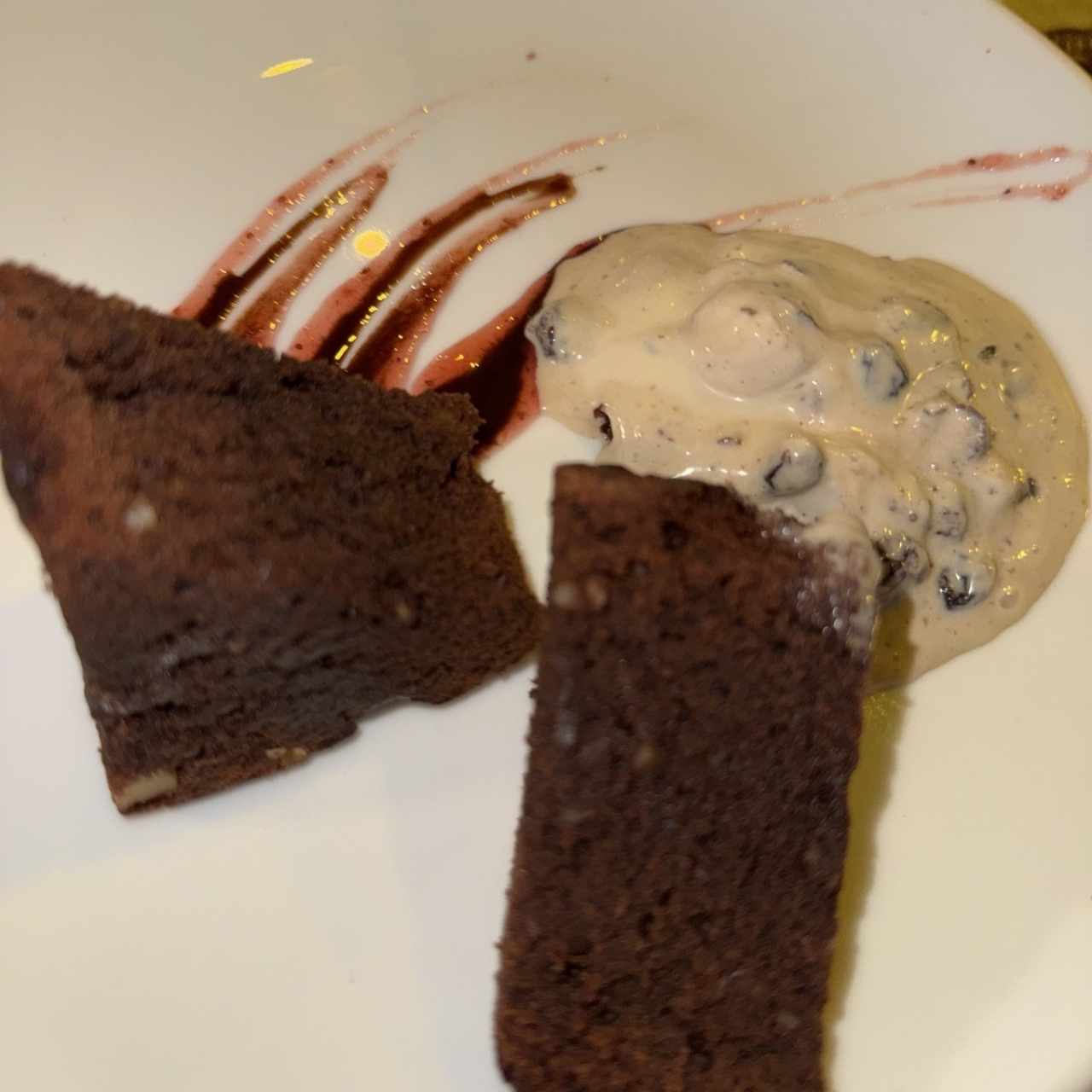 Brownie con helado casero 