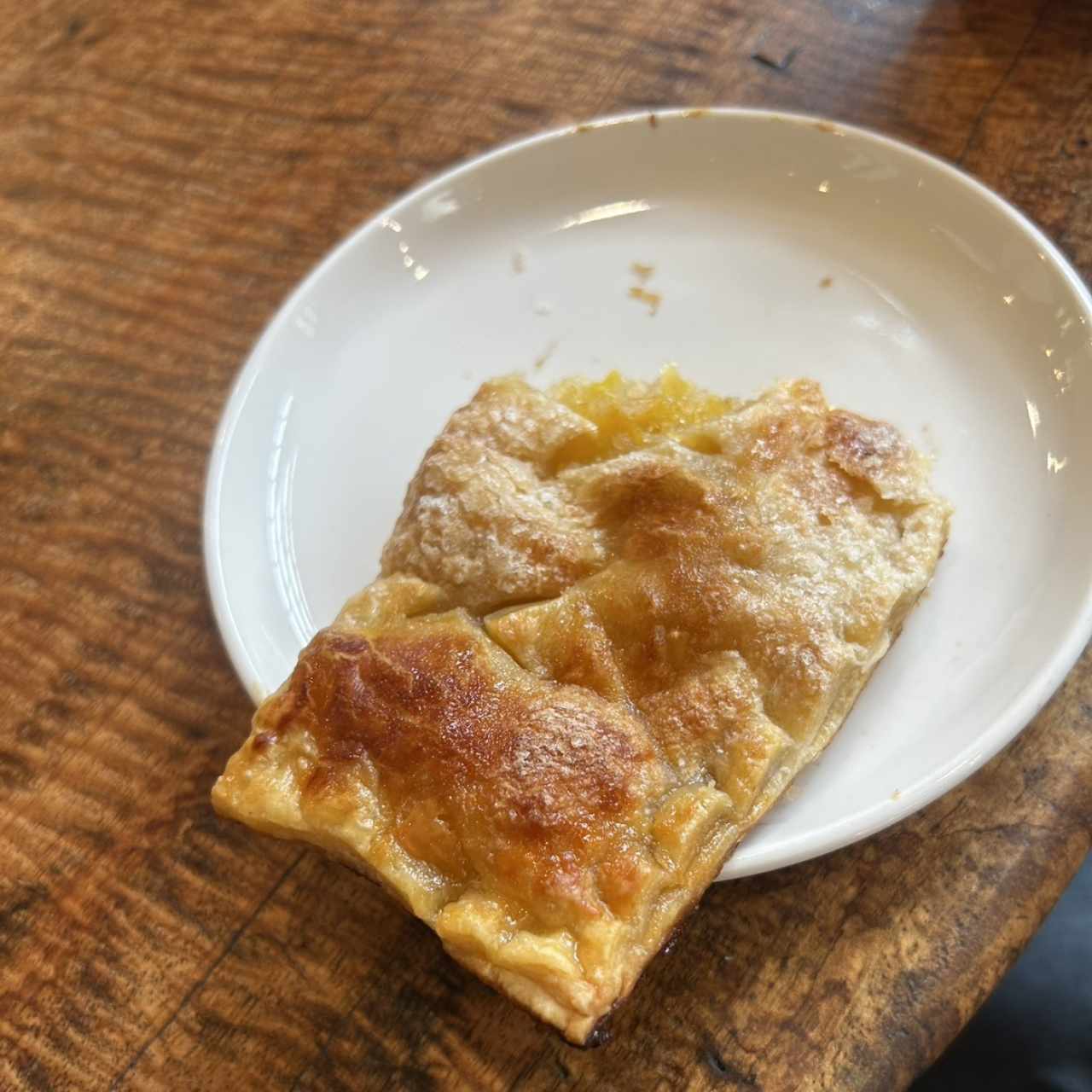 Pastelito relleno de piña