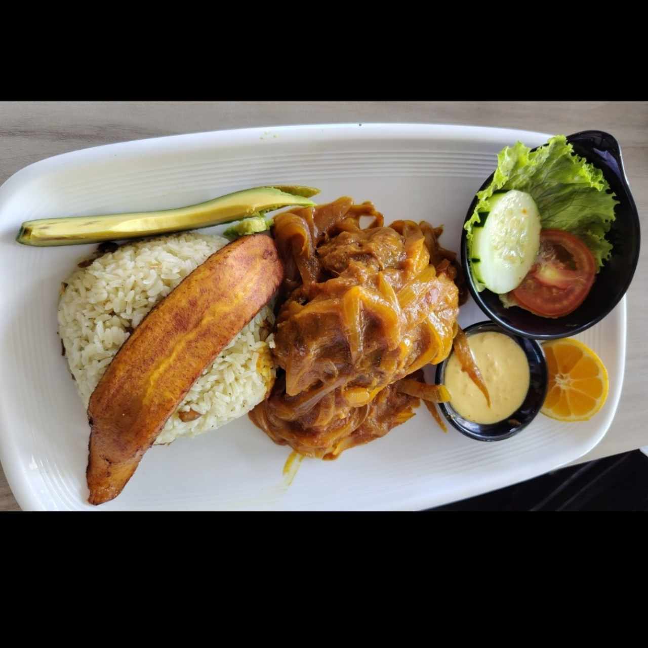 Filete en escabeche con Arroz de camaroncitos secos