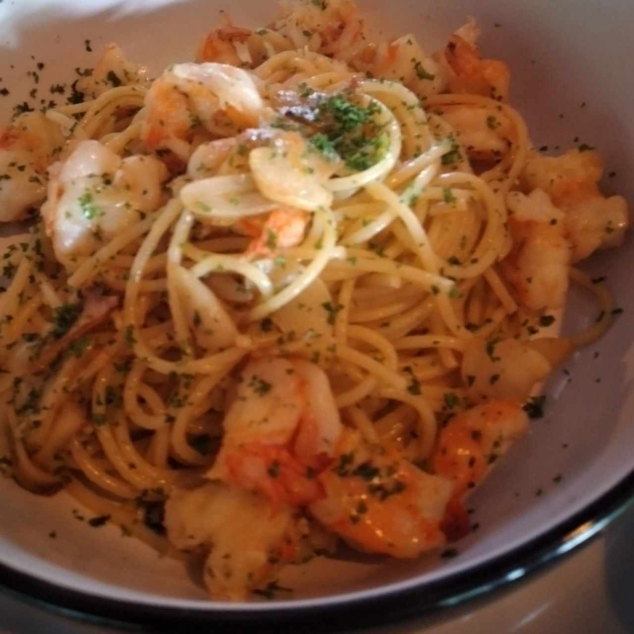 spaghettis con langostinos al ajillo