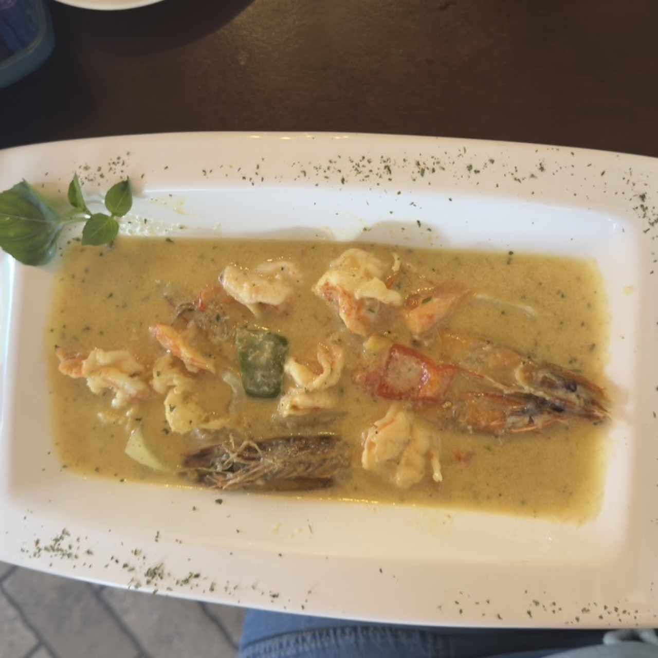 Langostinos en salsa de coco y curry 