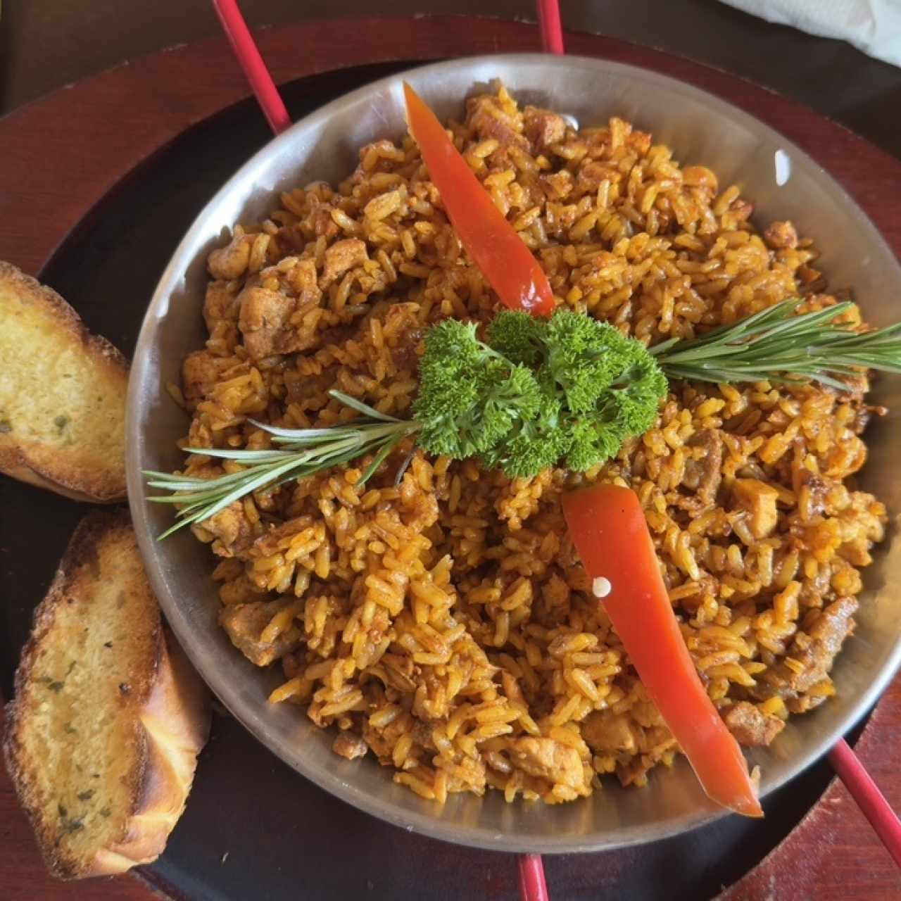 paella de carnes