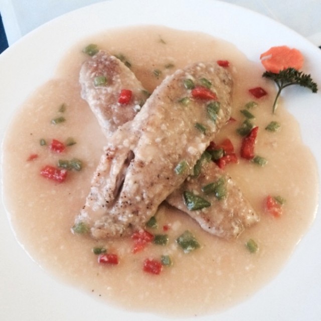 Corvina al ajillo