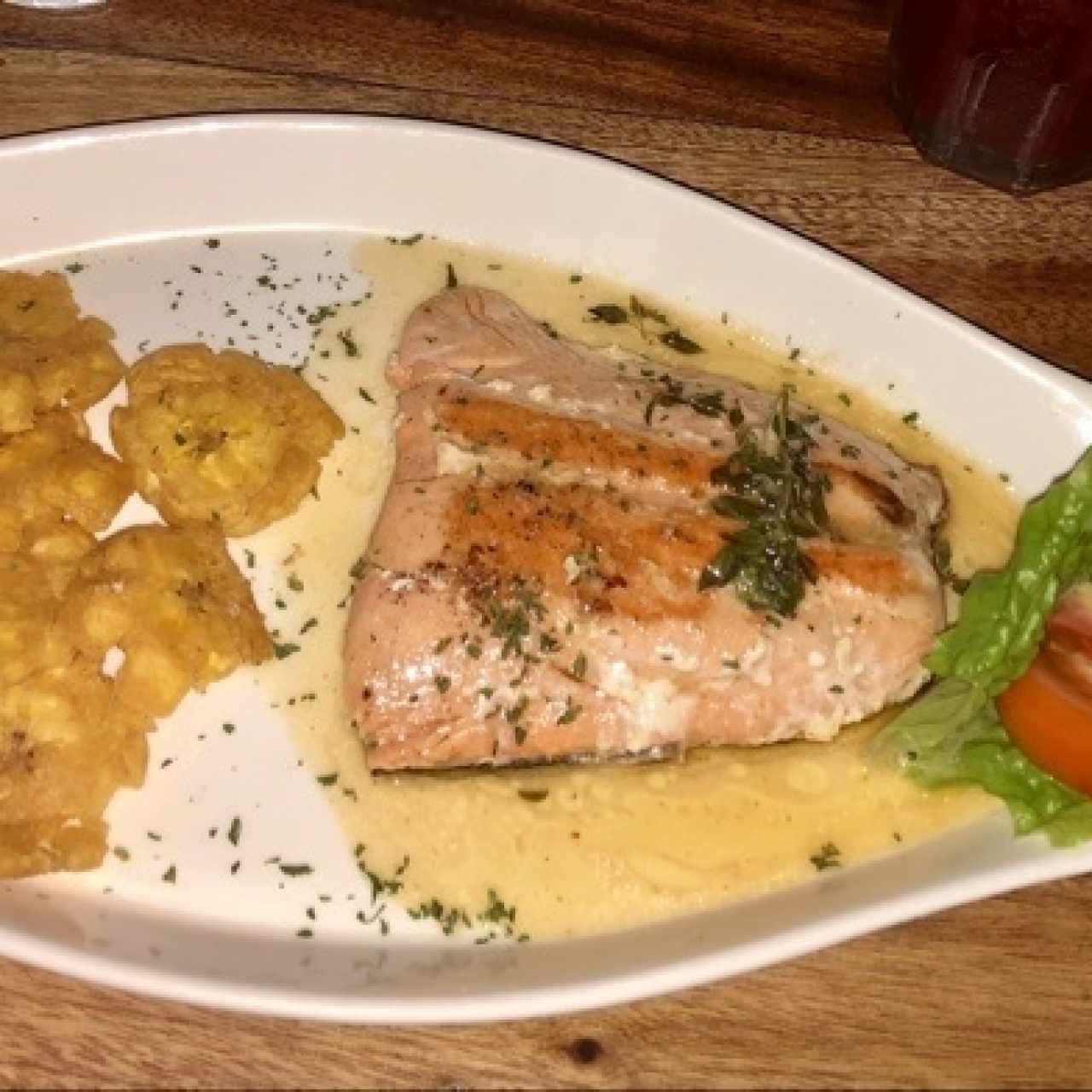 Salmon a las Hierbas