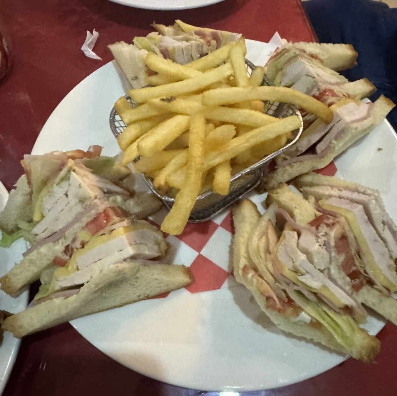 Emparedados - Club Sándwich