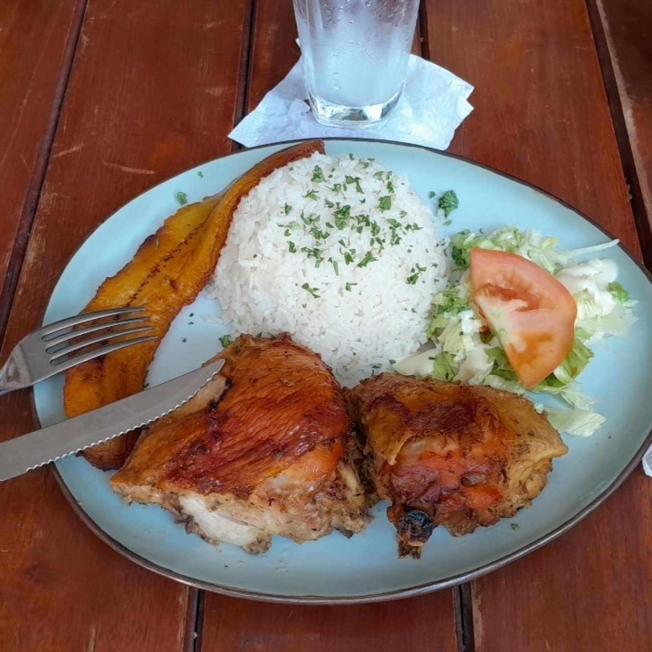 Pollo al horno - Menú ejecutivo 