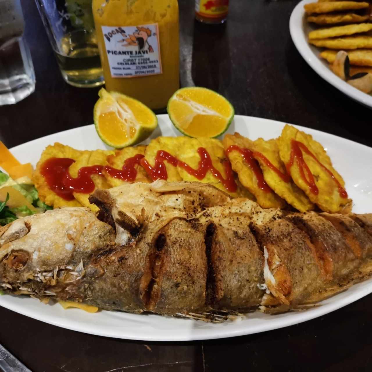 Corvina Frita con Camarones. 😋AON