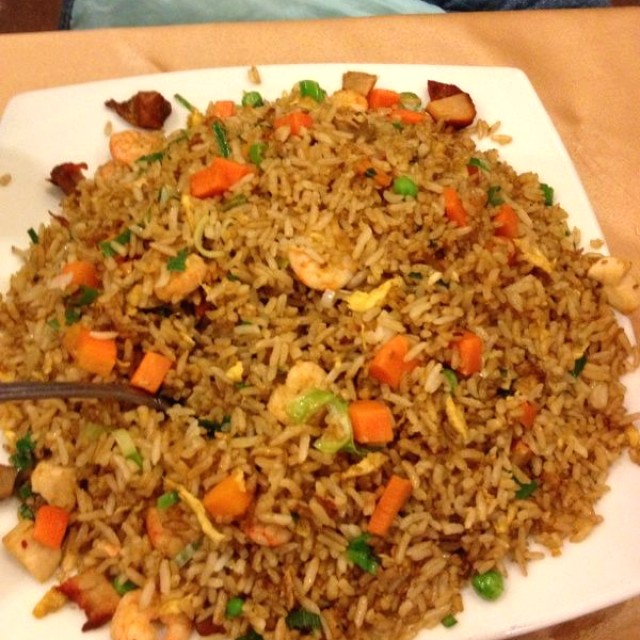 Arroz frito combinación