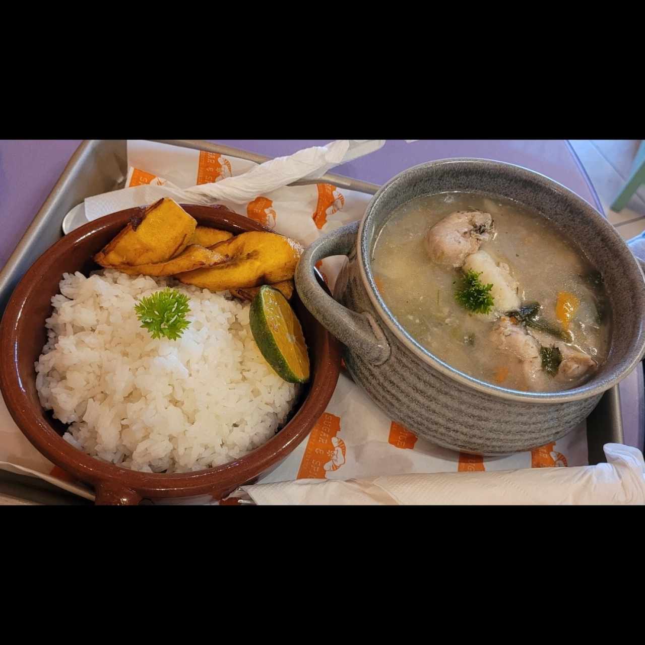 Sopas Gourmet - Sopa del Día