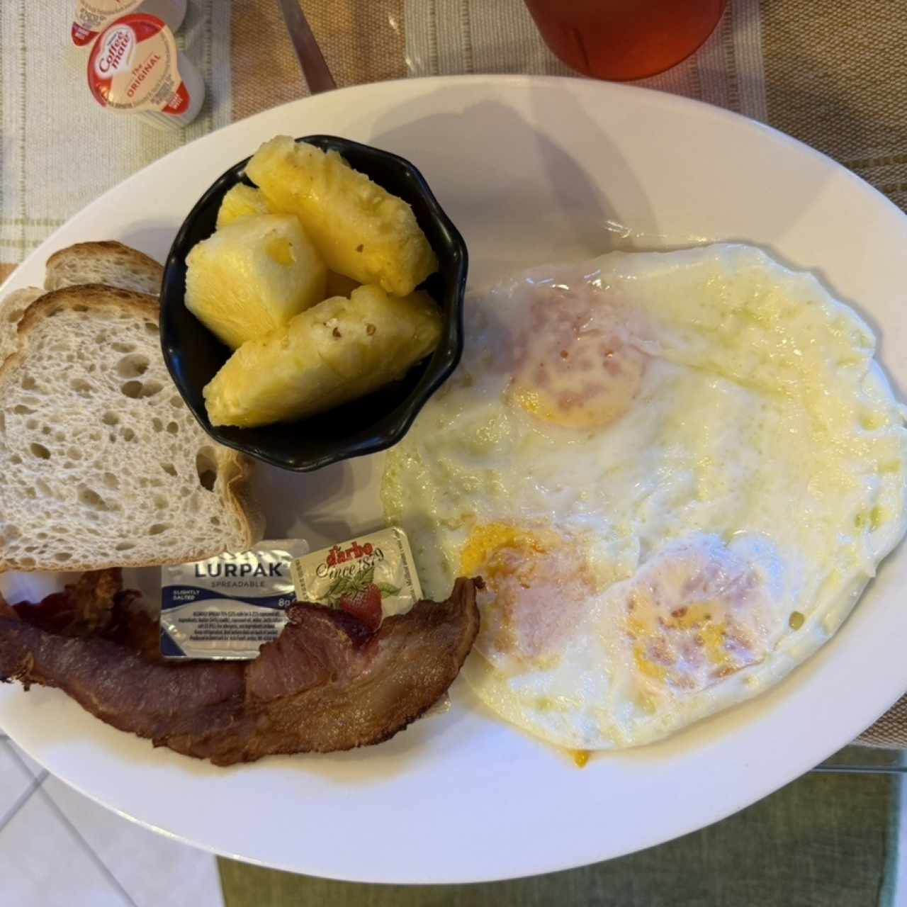 Tres Huevos Tradicional