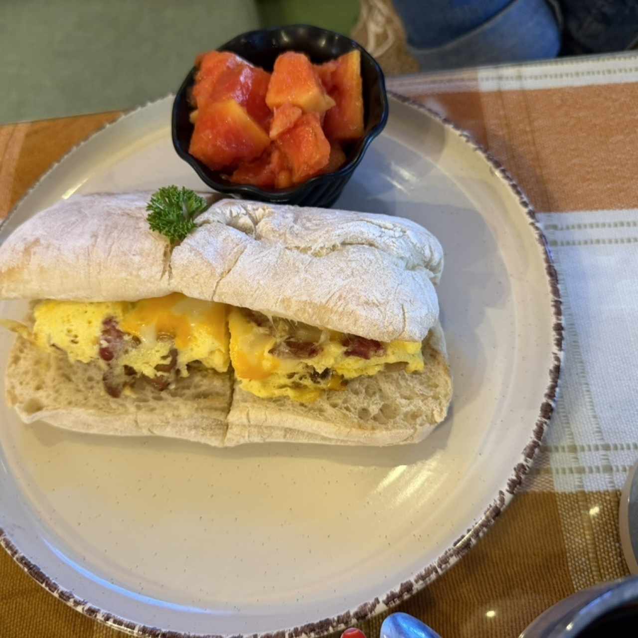 Sandwiches - Chorizo y huevo
