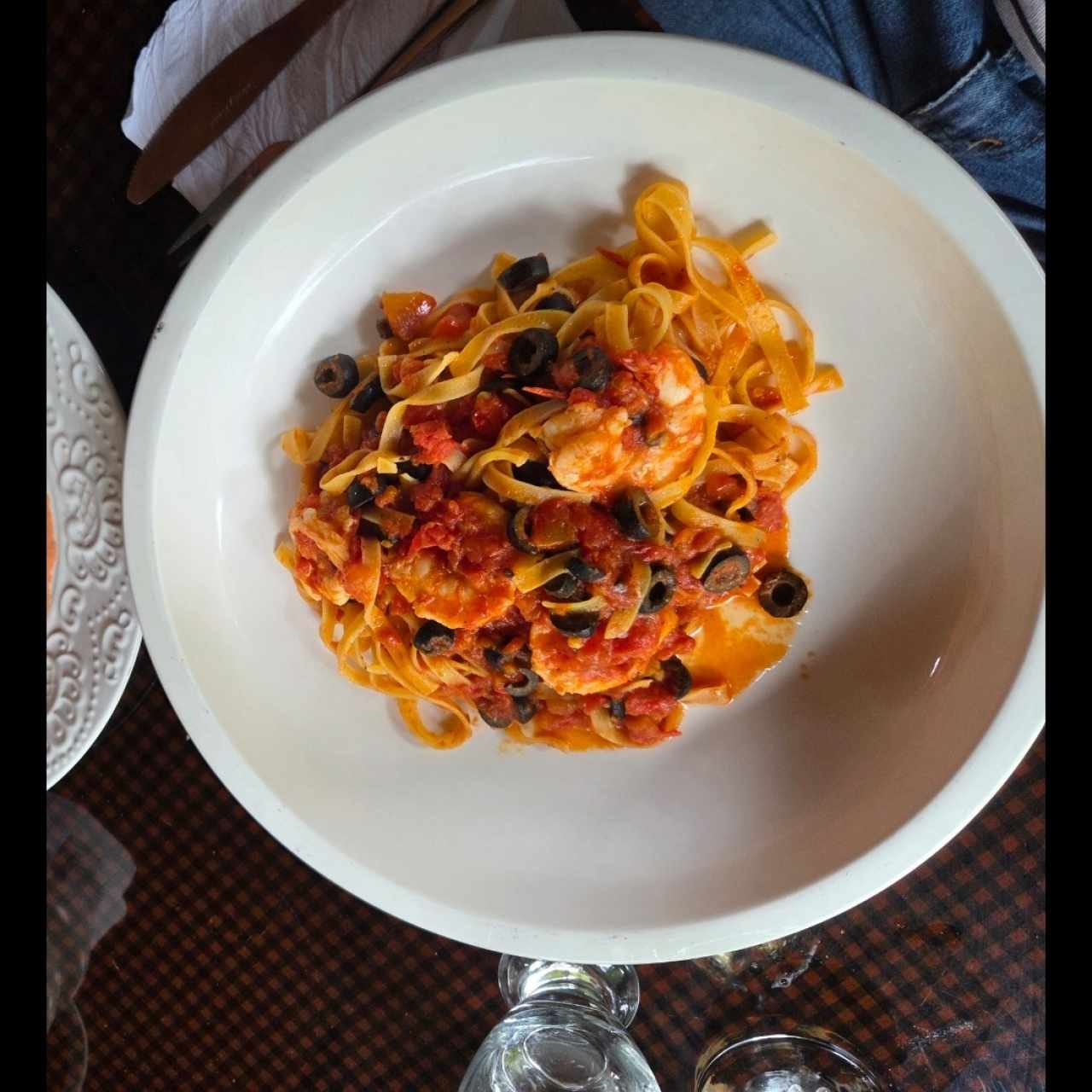 Pastas - Fettucini del Chef con mariscos 