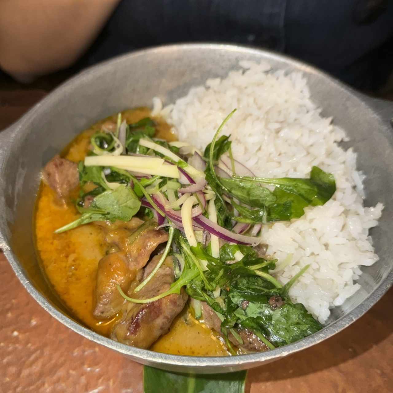 PATRIMONIO AFROANTILLANO CON PECHUGA DE POLLO