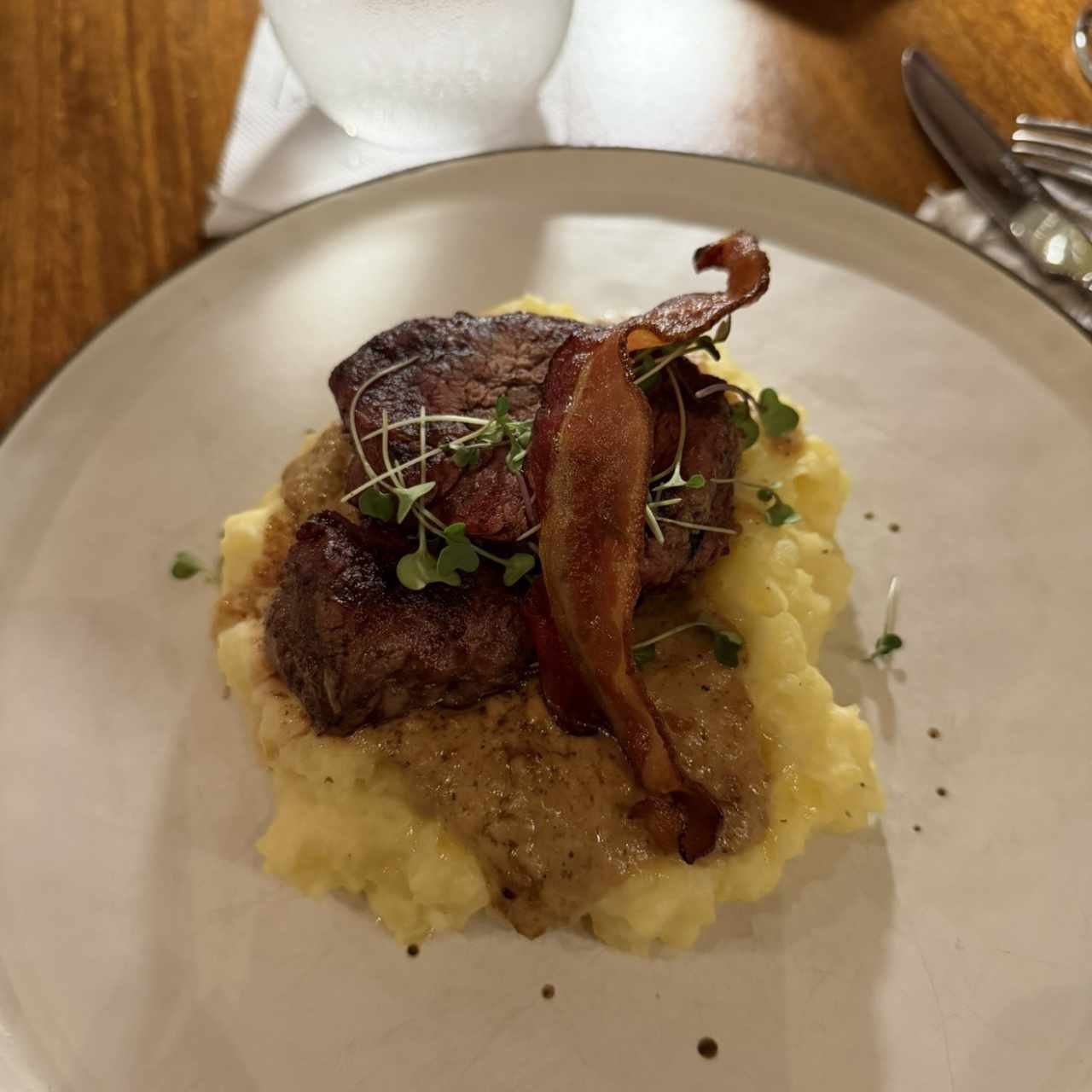 MEDALLONES DE FILETE DE RES