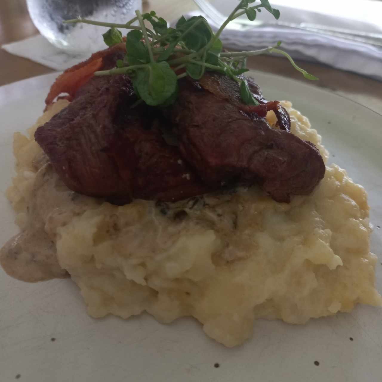 MEDALLONES DE FILETE DE RES