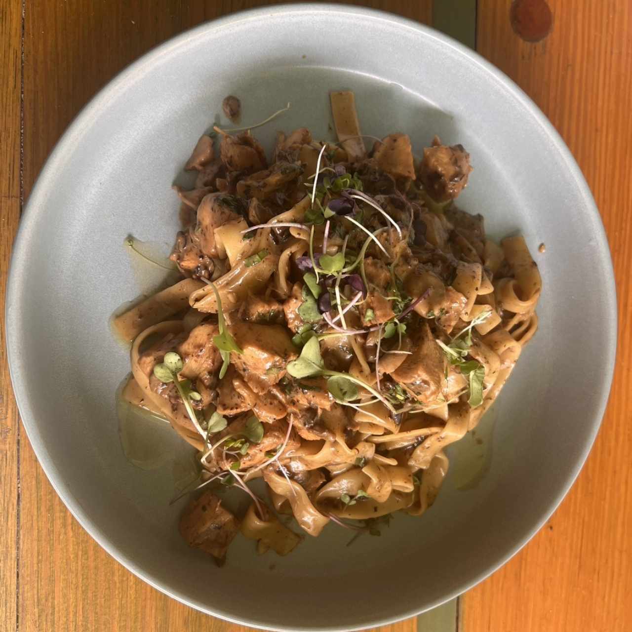 FETTUCCINE DE POLLO TRUFADO