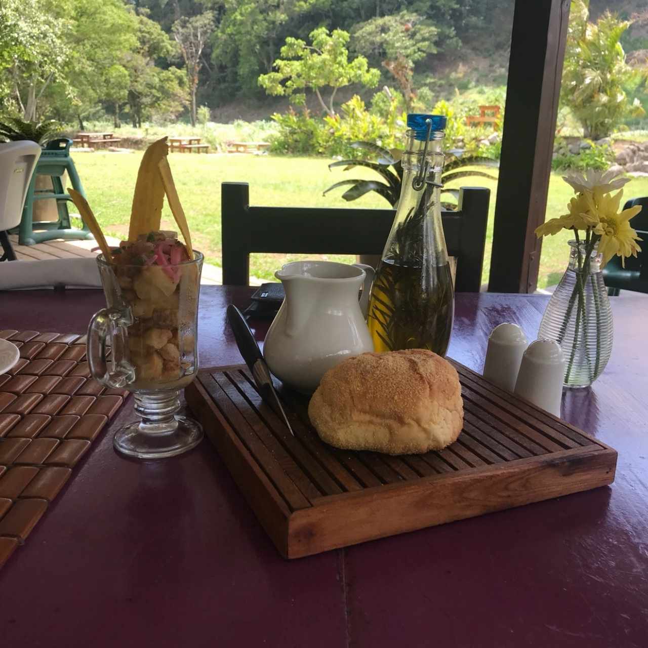 Pan de la casa & Ceviche frito