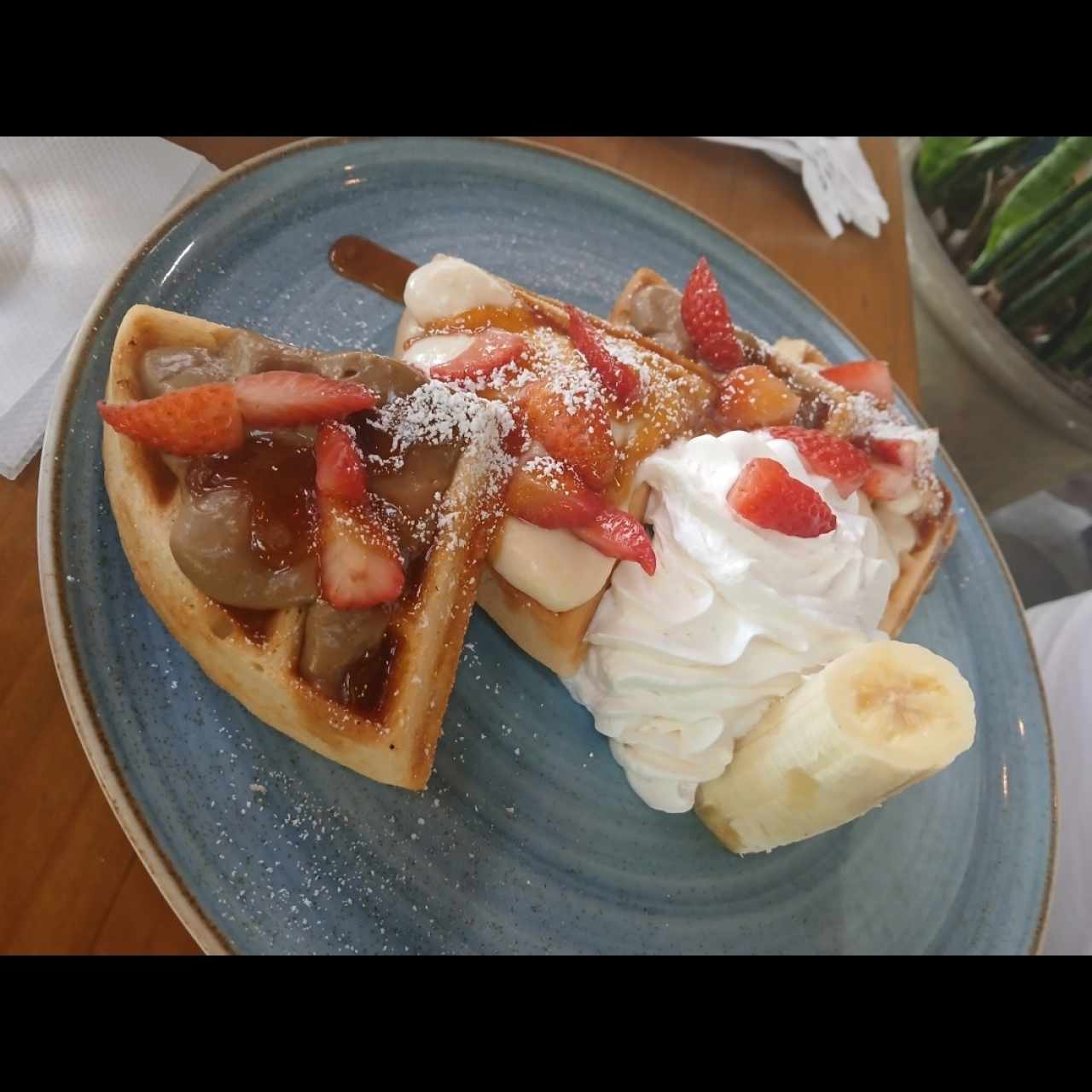 WAFFLE BELGA DE CRÉME BRULÉE