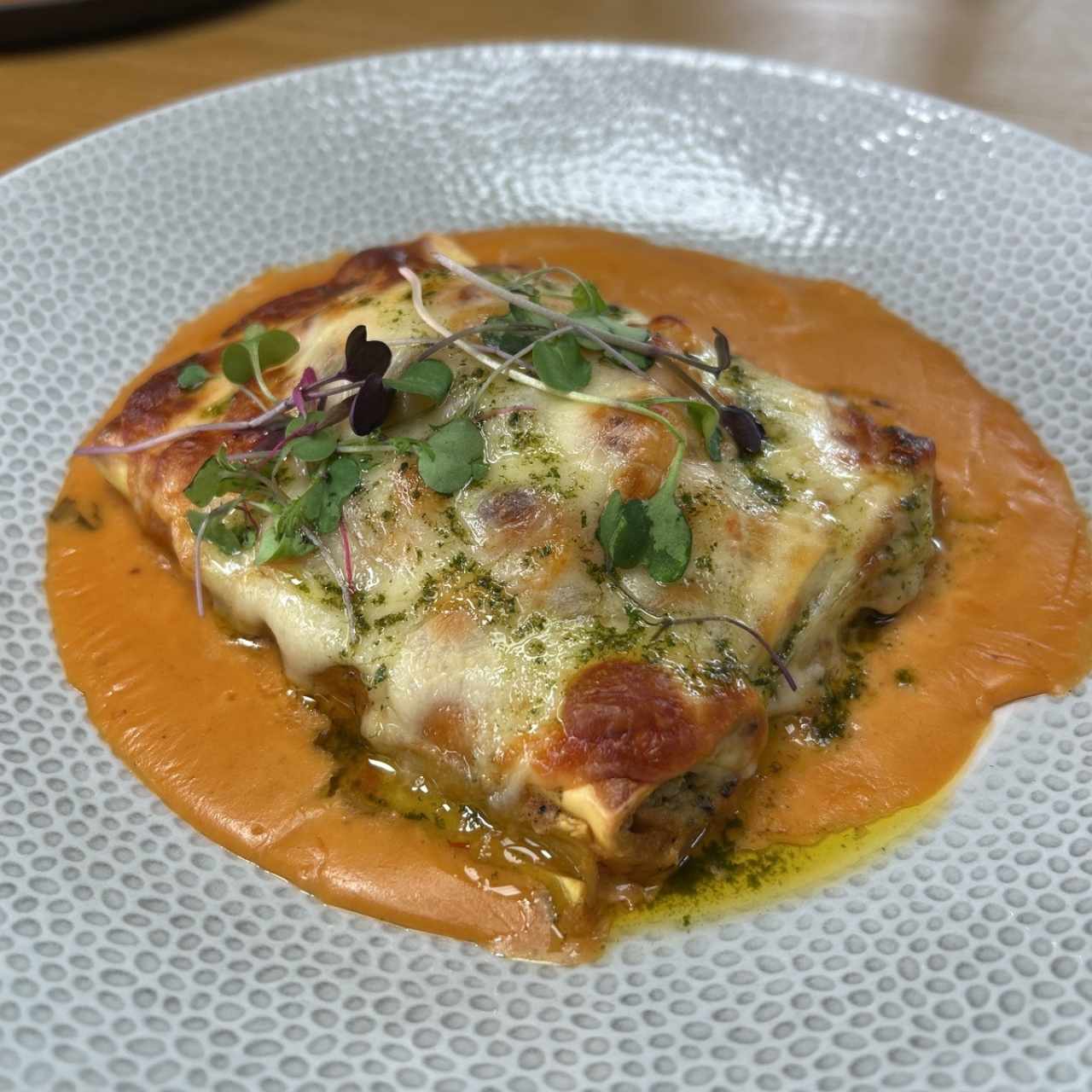 CANELONES DE LANGOSTA GRATINADOS