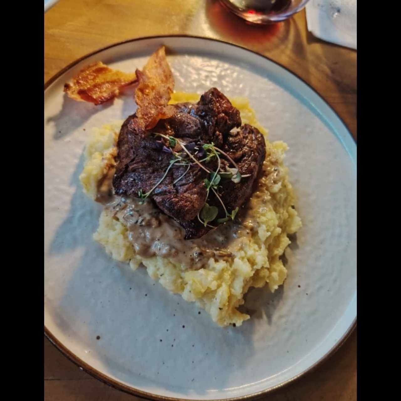 MEDALLONES DE FILETE DE RES