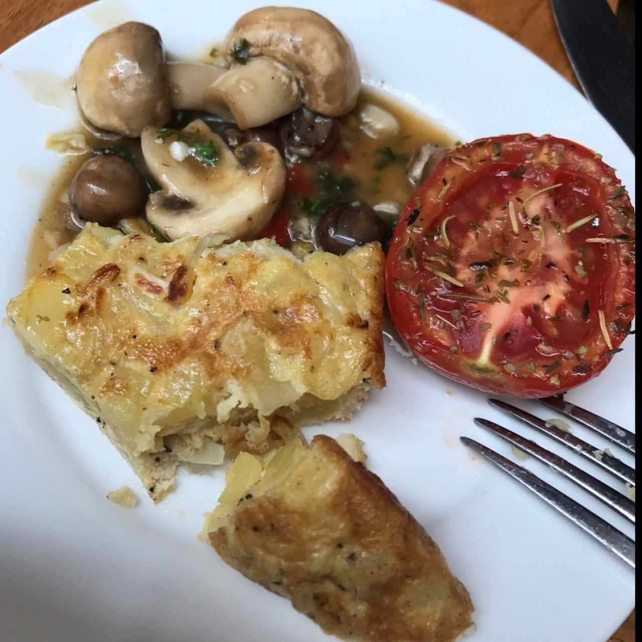 torta española y hongos
