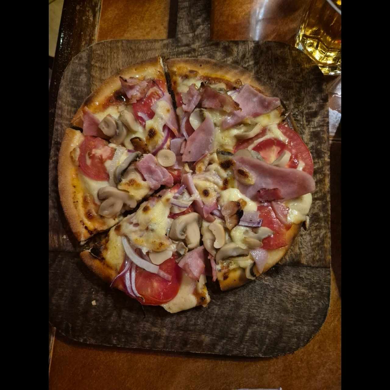 Pizza Chiricana F: $20.50 M: $16.50 P: $9.50