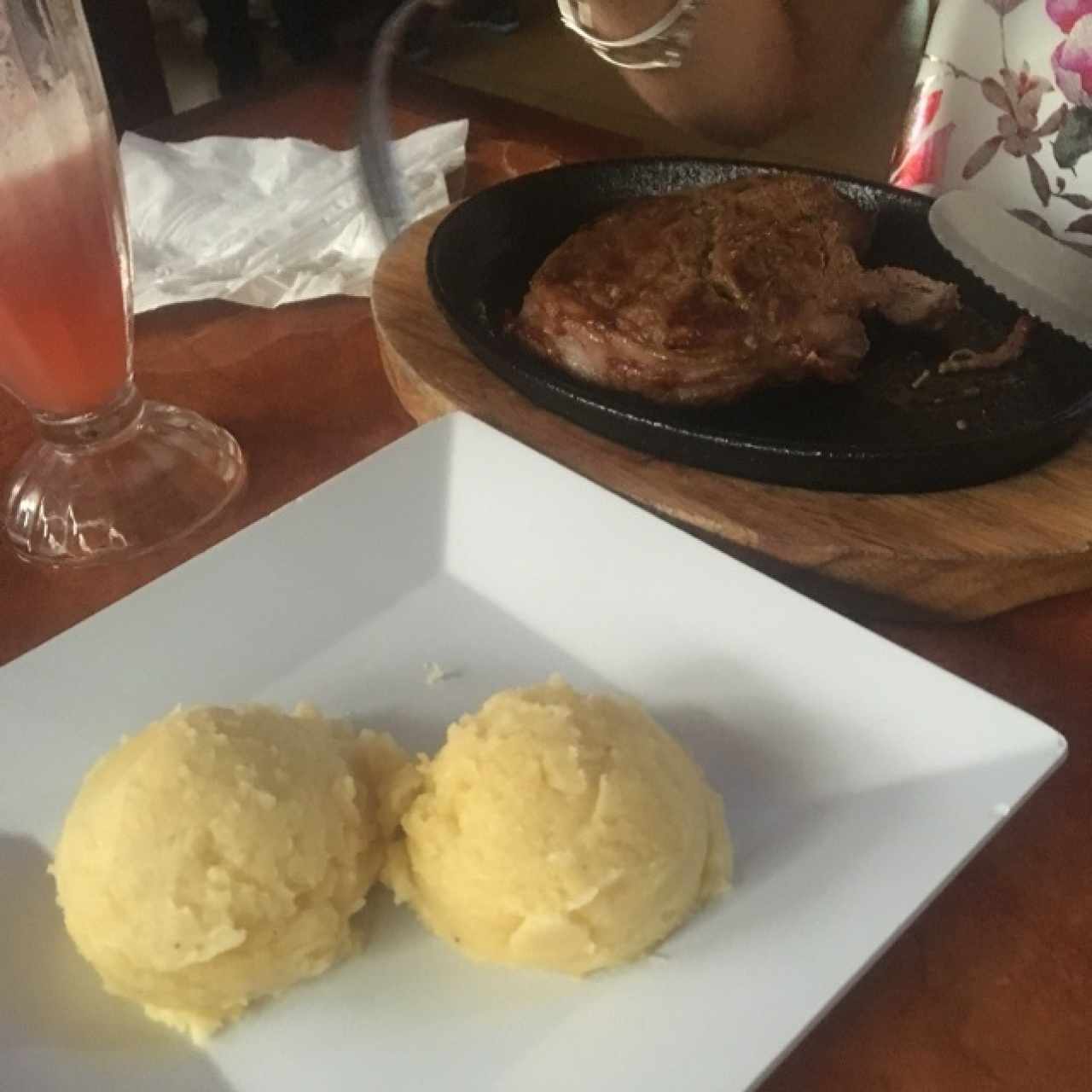 Filete Mignon con Puré