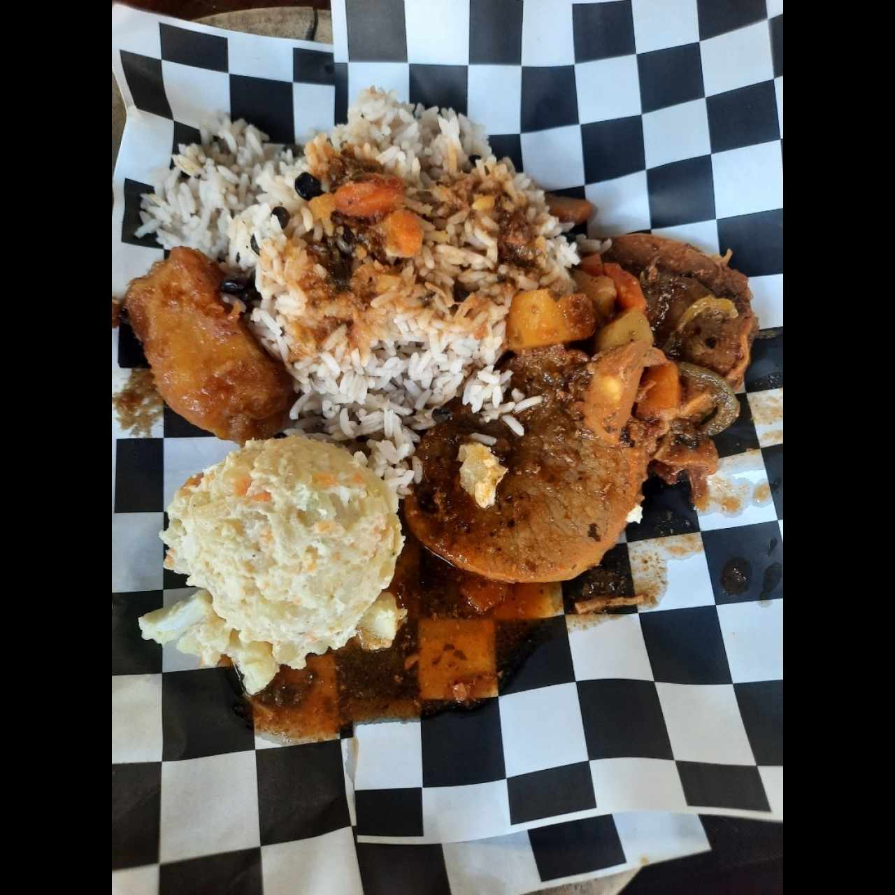lomo y arroz con guandu 