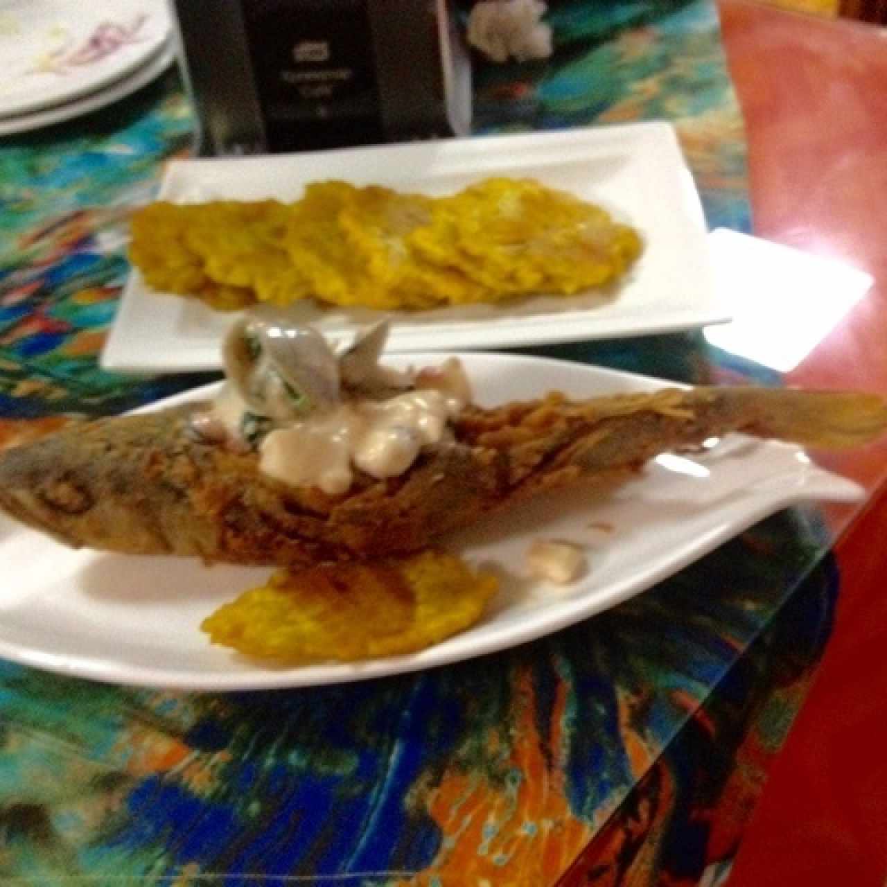 pescado relleno de mariscos mixtos umm delicioso