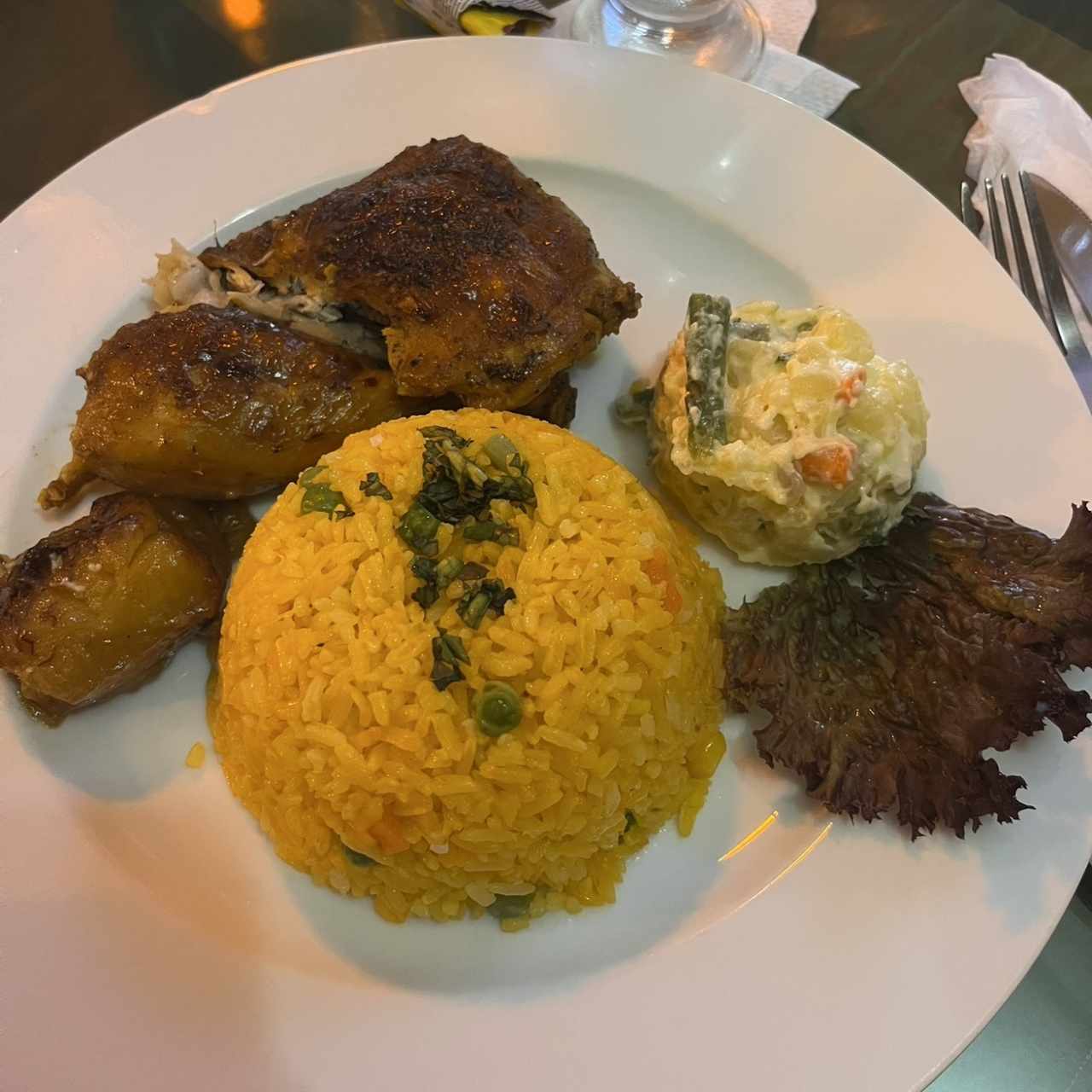 Pollo al horno con arroz