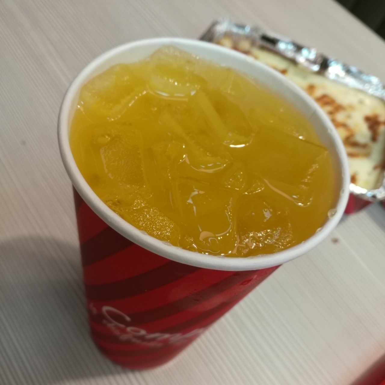 jugo de piña natural