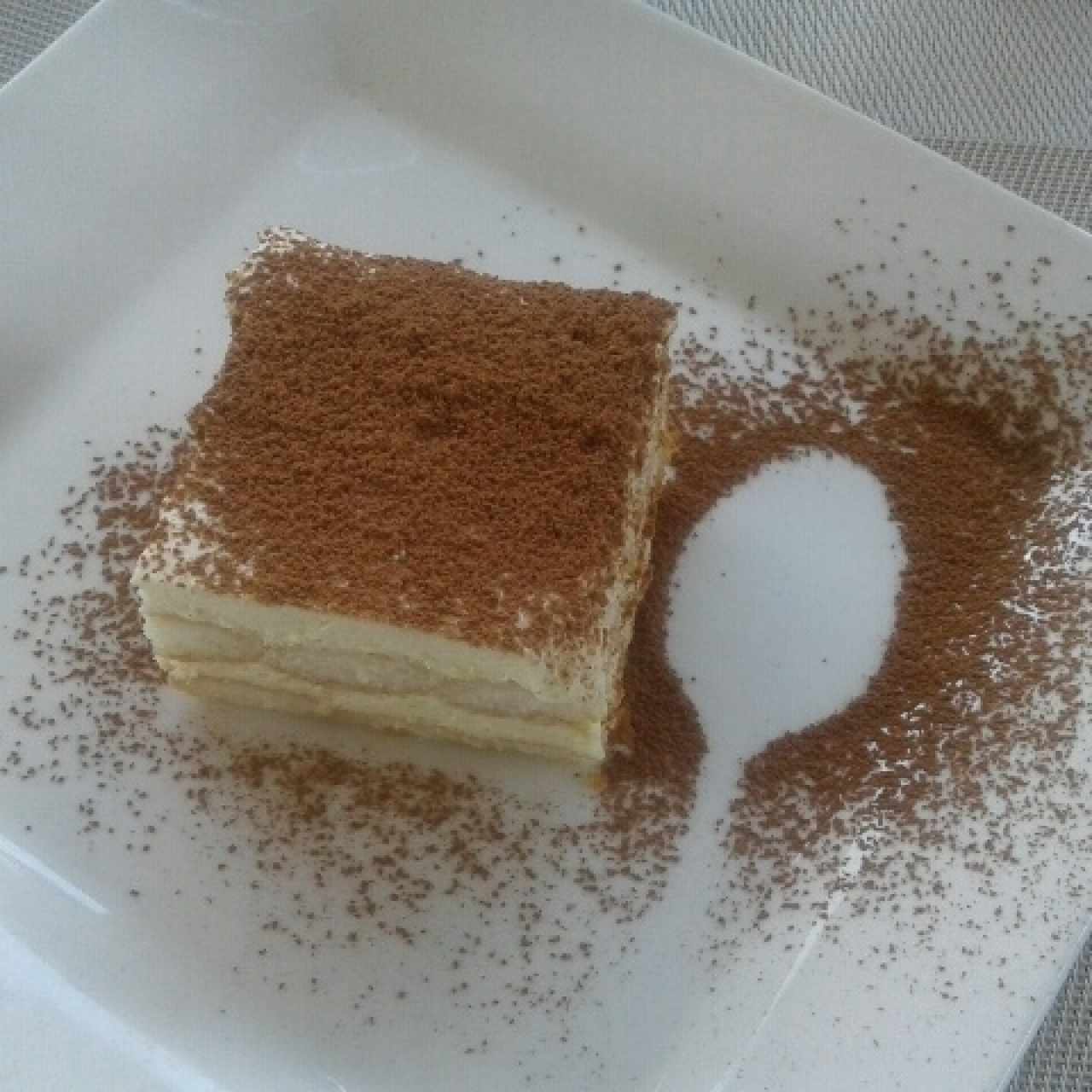 Tiramisu de maracuya