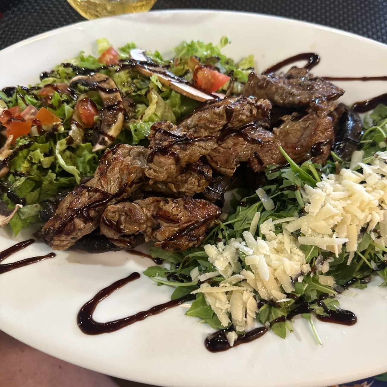Carnes - Tagliata di Carne Especial con ensalada de la casa