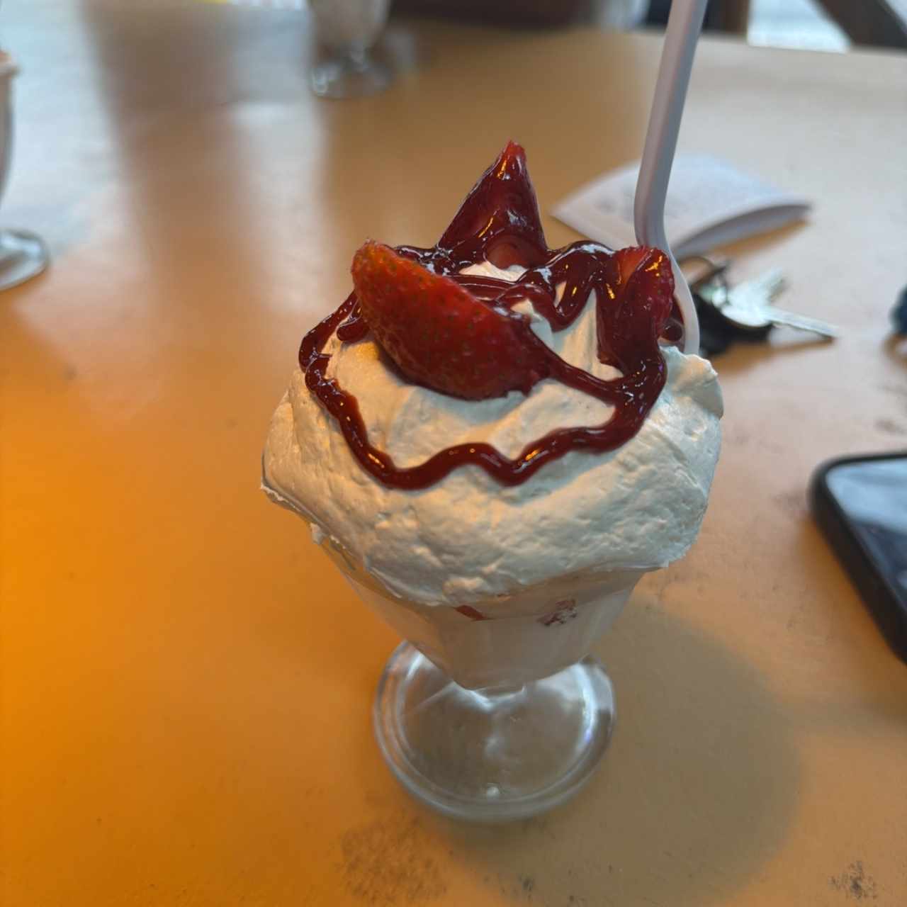 Menú - Fresas con Crema