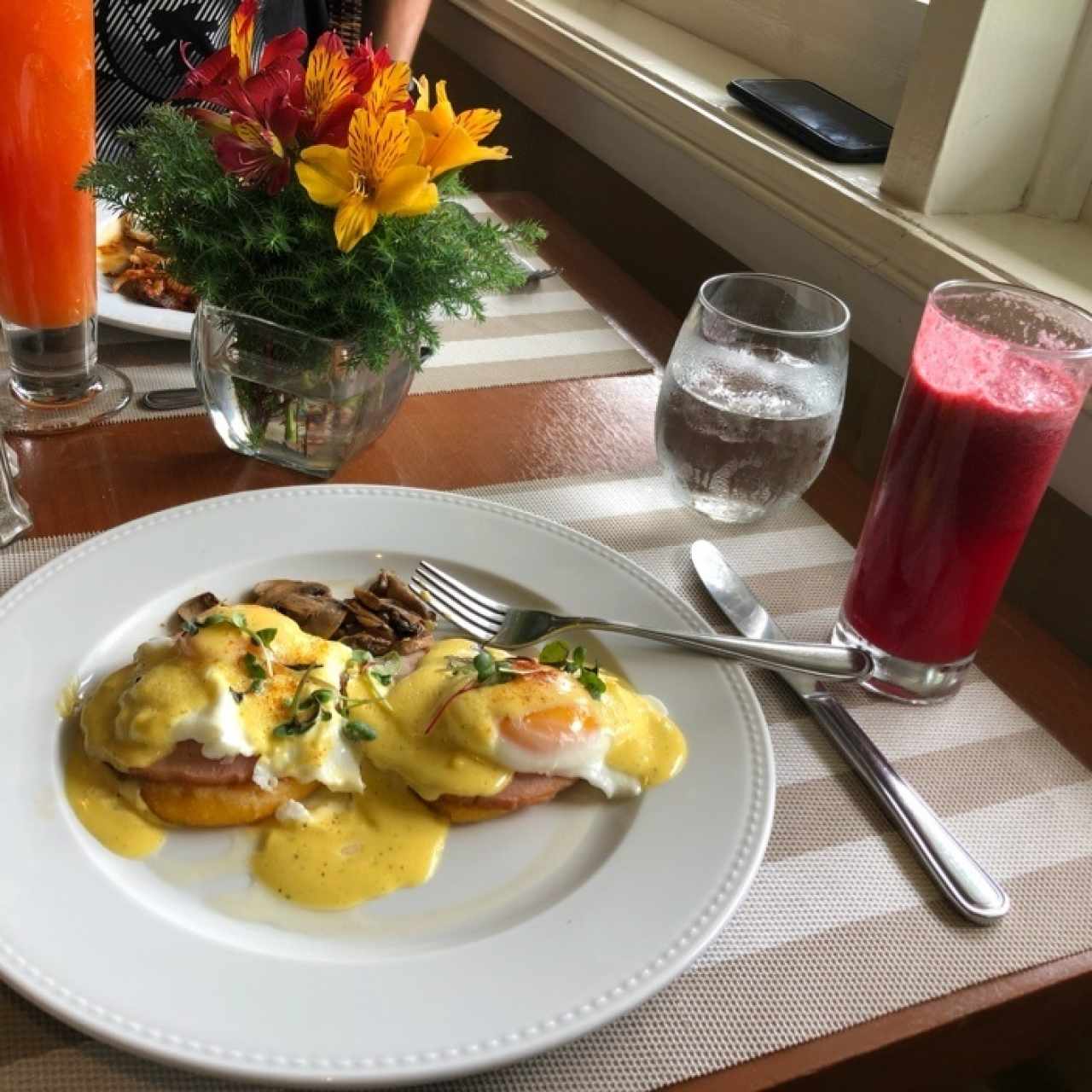 jugo de Zarzamora huevos estilo panamonte